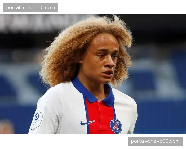 哈维-西蒙斯专访:在赫罗纳的租借生涯改变了我,未来会与巴黎沟通